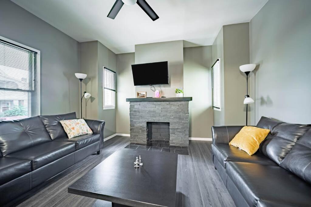 Апартаменты Walkable Gem In Little Italy Кливленд Экстерьер фото