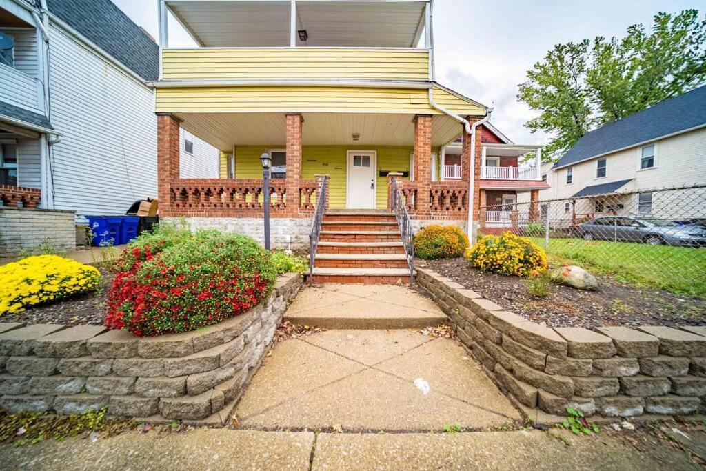 Апартаменты Walkable Gem In Little Italy Кливленд Экстерьер фото
